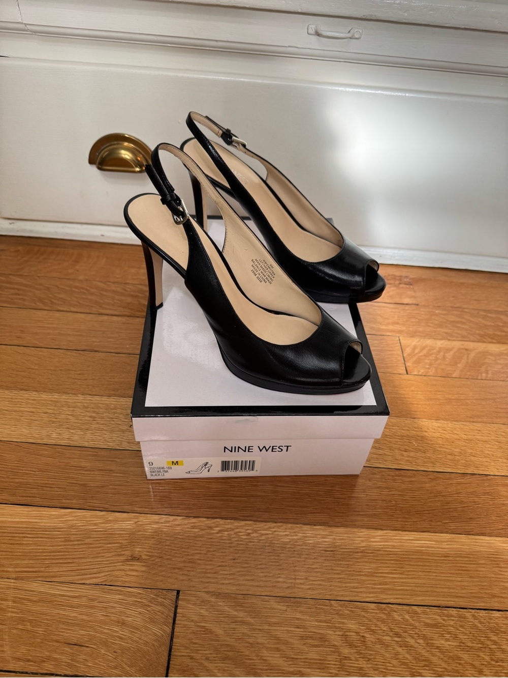 Nine West Black Leather Peep-Toe Slingback Pumps